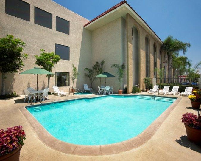 Ontario Airport Executive Inn מראה חיצוני תמונה