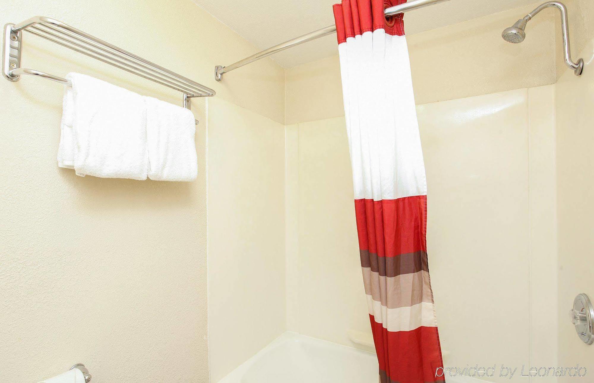 Ontario Airport Executive Inn מראה חיצוני תמונה
